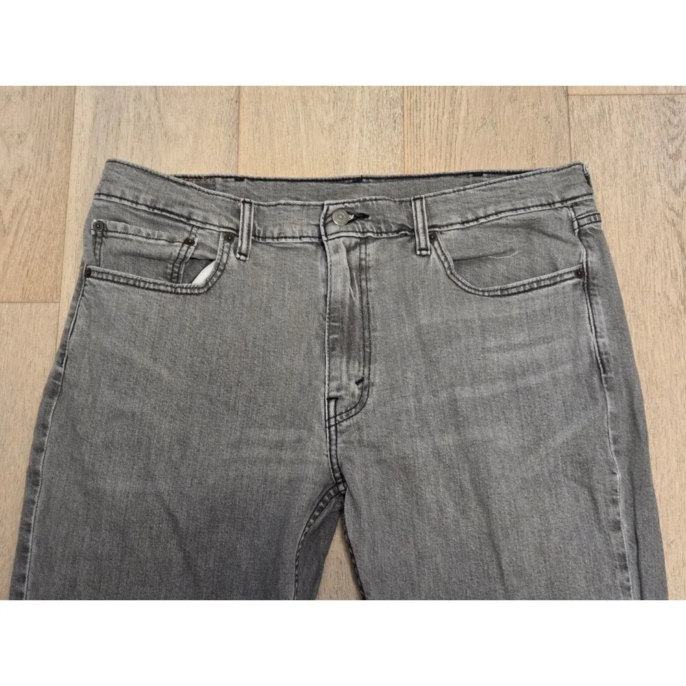 Levi’s 514 Straight Leg Jeans Mens 38x32 Gray Wash Mid Rise Classic Fit Denim